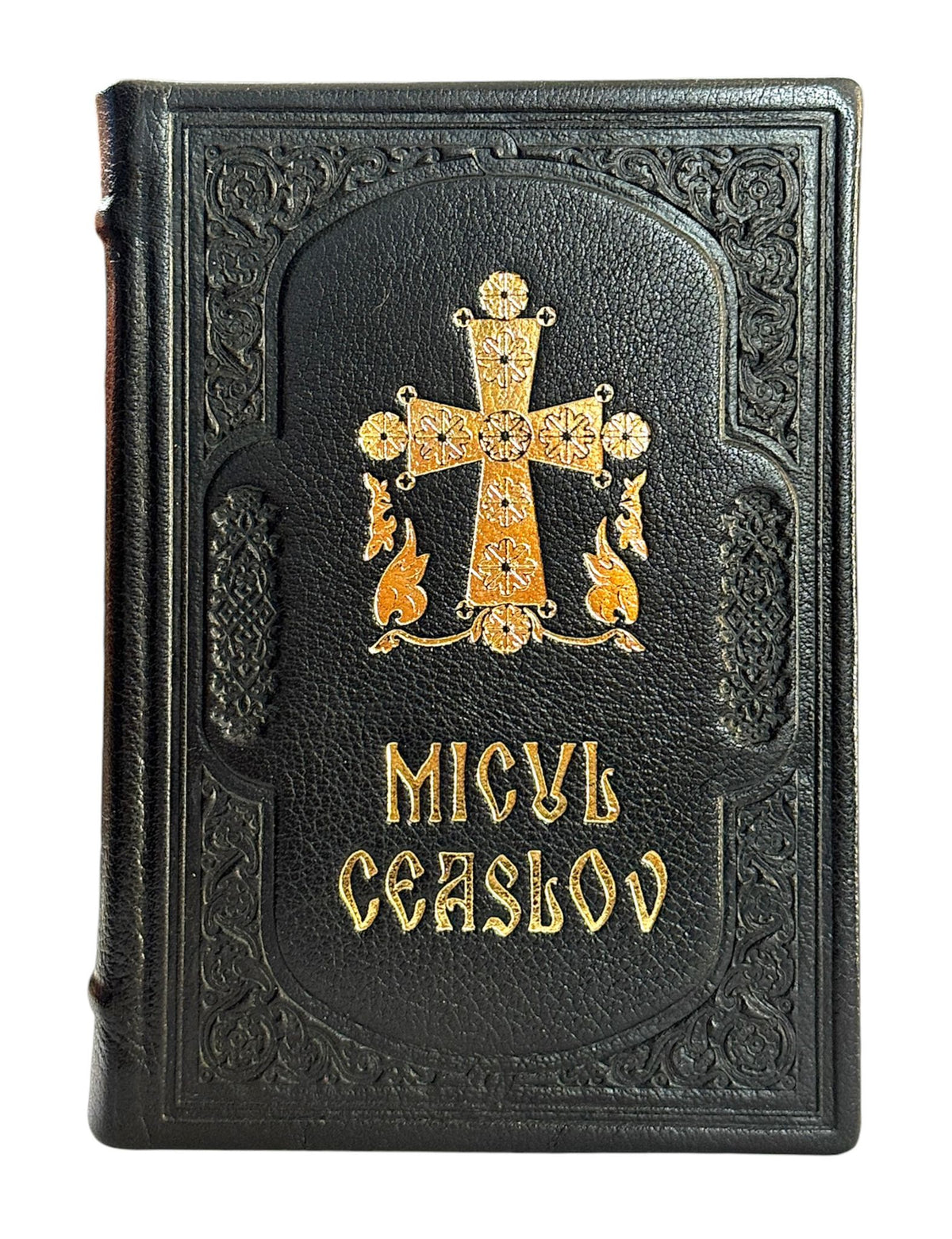 MICUL CEASLOV LEGAT IN PIELE